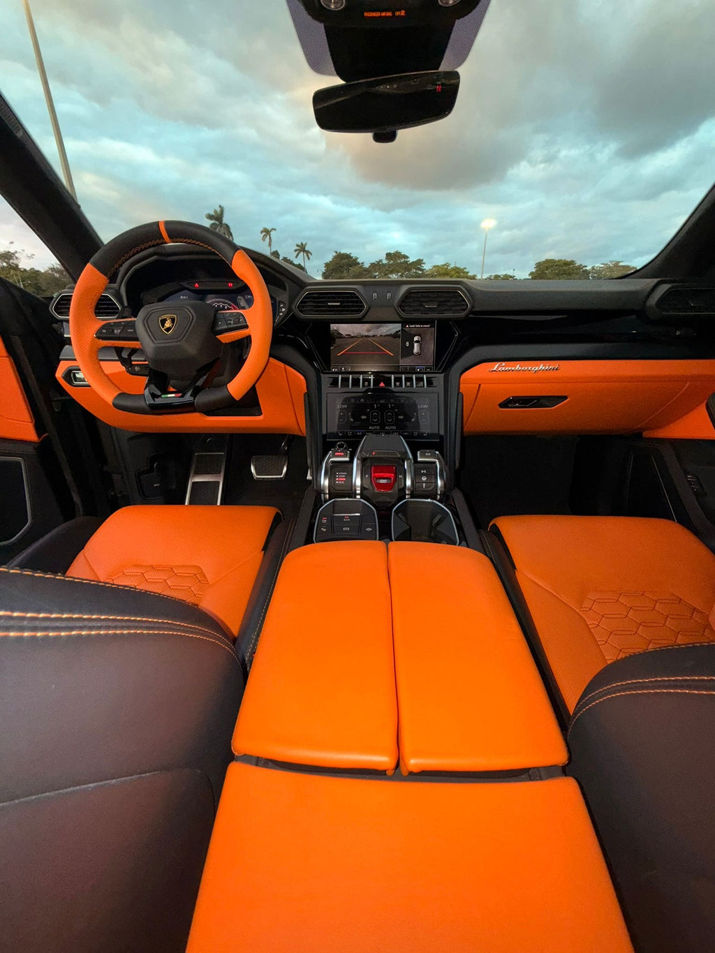 Mansory Urus for rents near miami airport