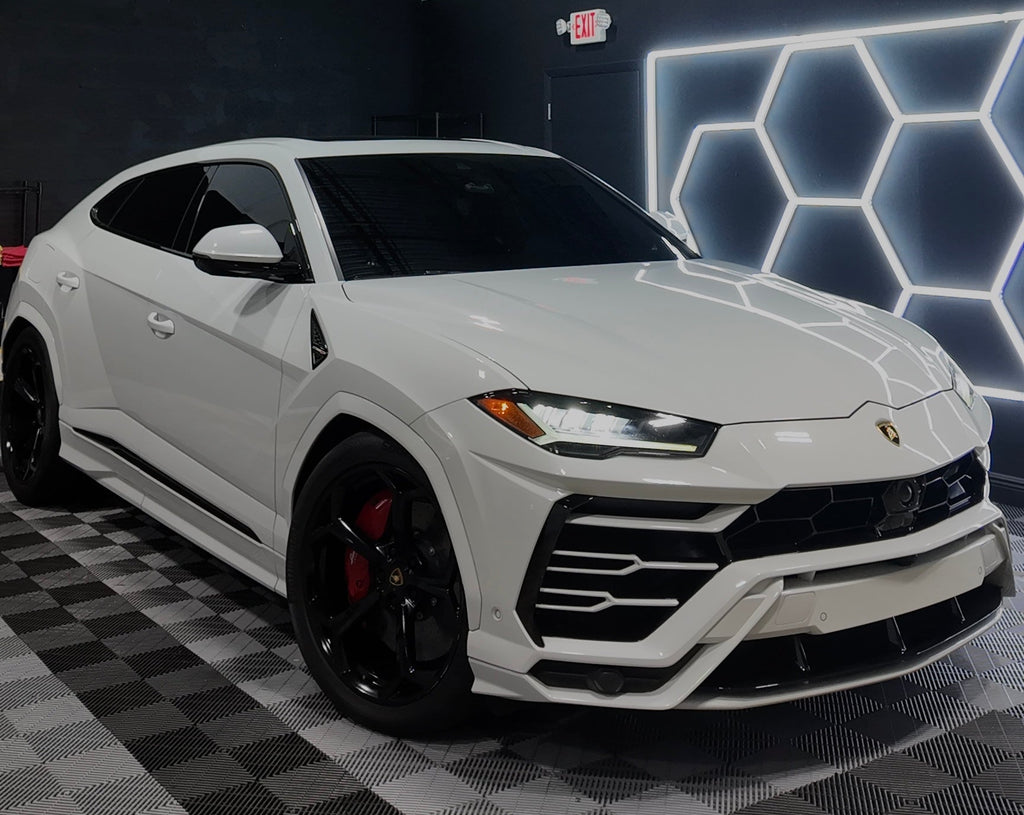 Panda Lamborghini Urus with Stars